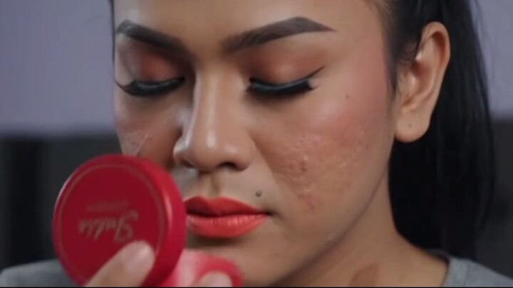 Wajah biduan nomor satu mendadak hancur melepuh part 3