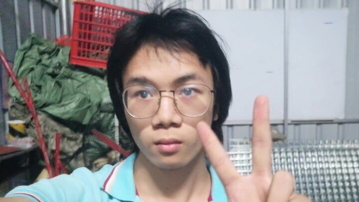 A Day in the Life of a Post-2005 Brother Who Dropped Out of School to Work in a Factory and Earn Med
