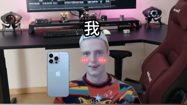 [Meme Nga] Khi thằng bạn tôi quên tắt bộ biến giọng