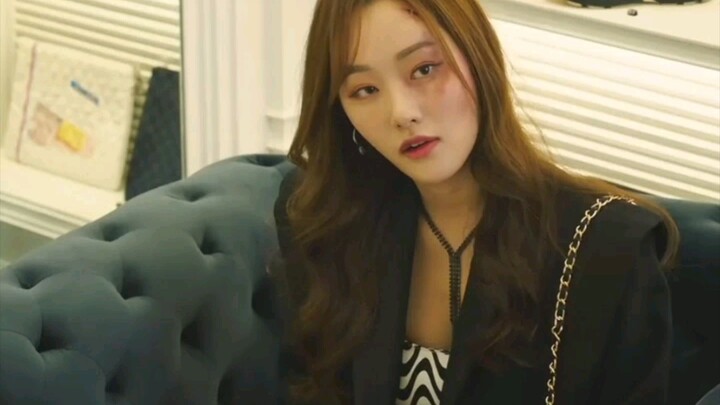 Now I get it—when you’ve got money, you really can do whatever you want.