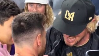 روكي 2丨ميسي يوقع على أوتوغراف لموبيوس!