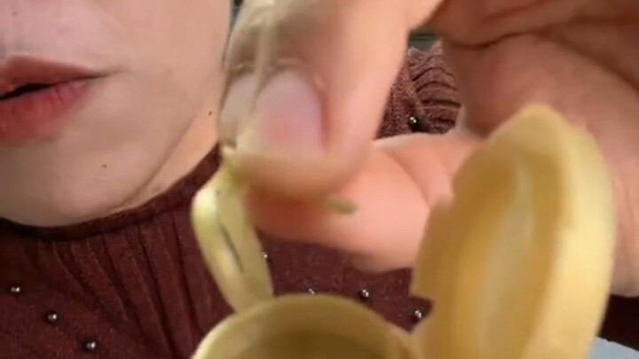 Seriously, toss the pull-tab off the soy sauce bottle—it’s totally useless!