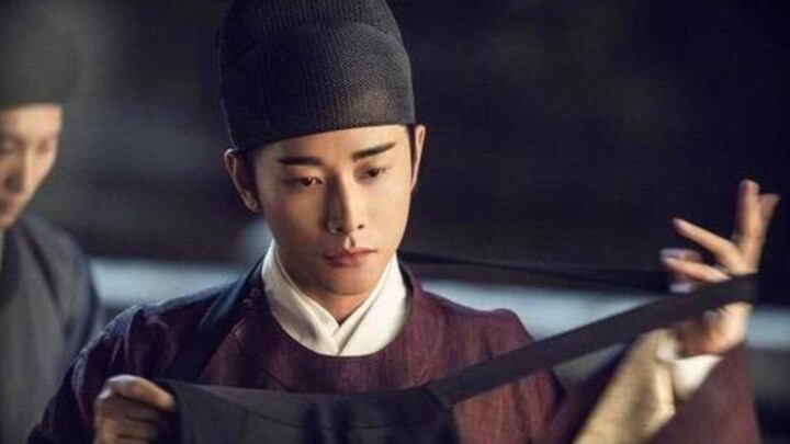 Next time, I'll be the emperor—go and control the floods for me!