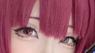 Beautiful girl... Subject Three? [Houshou Marine Cosplay]