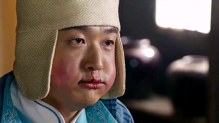 فيديو مضحك يضحكك مرة تلو الأخرى! شاهد رجل عجوز يعلم القراءة والكتابة!!