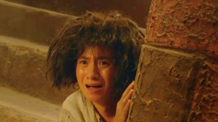 Shu Qi’s lip-biting pose was personally designed for her by Stephen Chow.