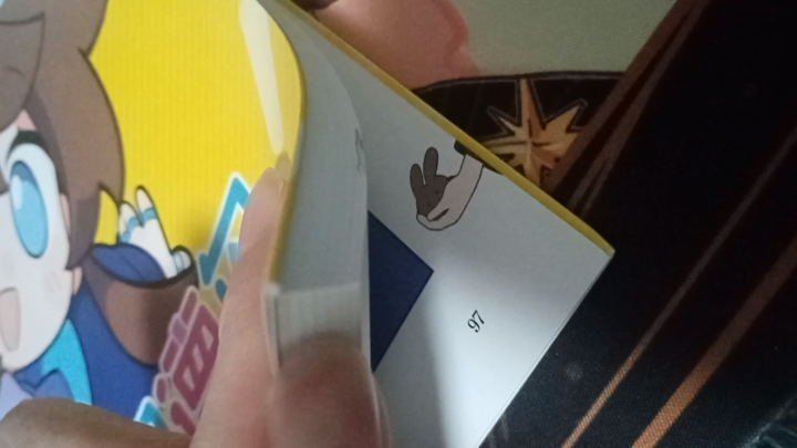 Cuốn sách này hóa ra còn có một chút bí mật nhỏ