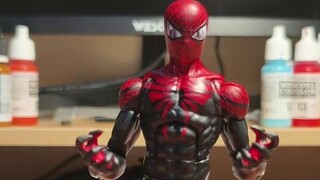 [Hasbro không biết cách thiết kế khớp nối, vì vậy họ không cần phải làm] Về việc chân của Người Nhện