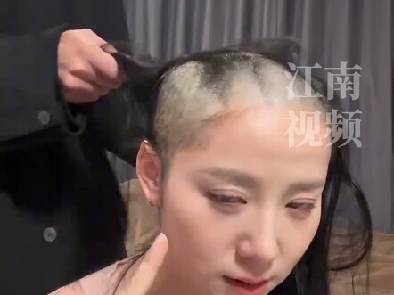 Kakak perempuan dari kreator dengan jutaan pengikut di Bilibili, Liang Tian, mendonasikan rambut pan