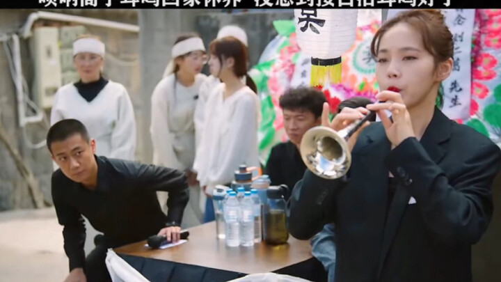 Suo player with tinnitus plays funeral music at home—and his tinnitus is suddenly gone!