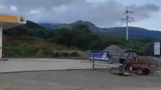 人生结缘不容易，感恩相遇是福气！深深的情 ，厚厚的意 ，送上健康和顺利，一个招呼有思念 ，一声问候有情谊 ！祝福我们天天开心，快乐健康。中午好！[玫瑰]
