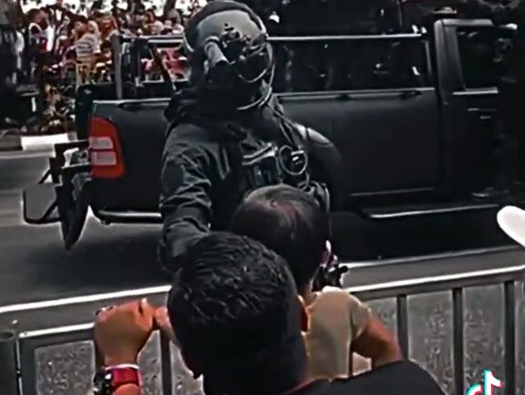 He’s a handsome masked figure and also a cute boy.