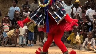 非洲原版烫脚舞，一秒钟7下，这怎么跟人家比？