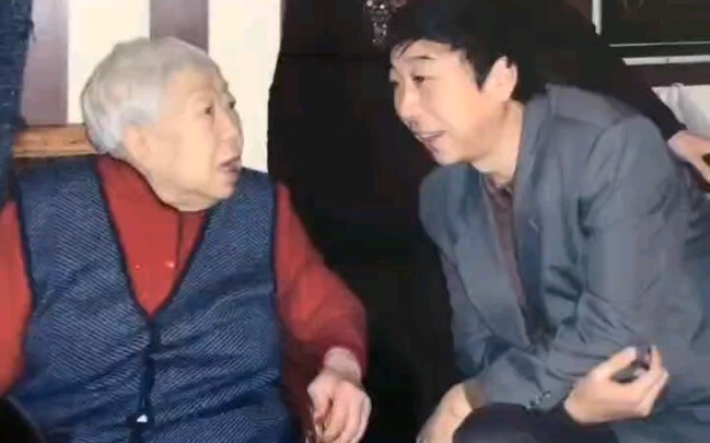 الأخ غونغ: أتمنى لك الصحة الجيدة في عيد التاسع المزدوج!