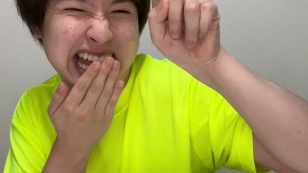 Funny stress-relieving review.