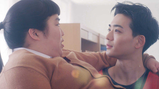 إعلان حب ياباني غاية في الرومانسية: الفتاة البدينة أيضًا لها فصل ربيعها! بعد مشاهدة هذا الإعلان، قلب