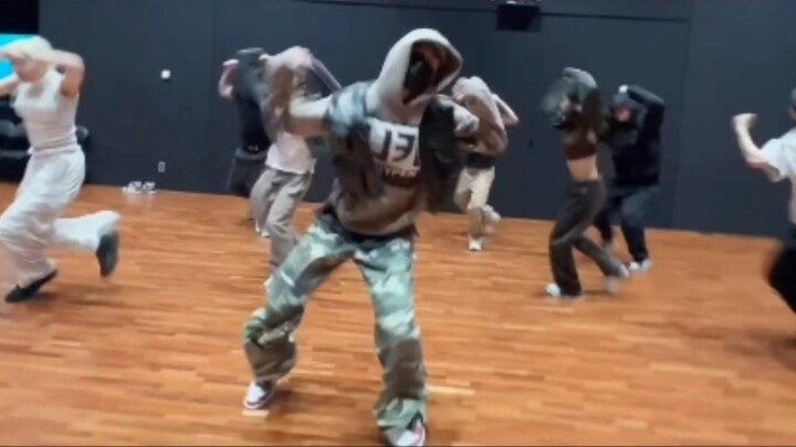 Analyzing how Nishimura Riki stands out among dancers from the perspective of basic skills
