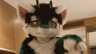 ［fursuit］整活向！！小毛替露出鸡脚了吧
