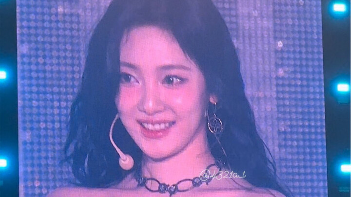 Bukan, kok Ning Yizhuo nyanyinya jadi kayak gini…?