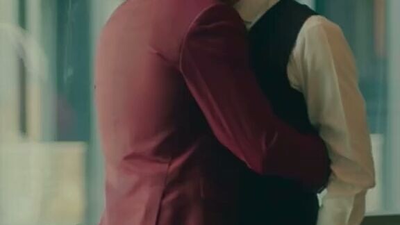 fsideekcae😭  wusj