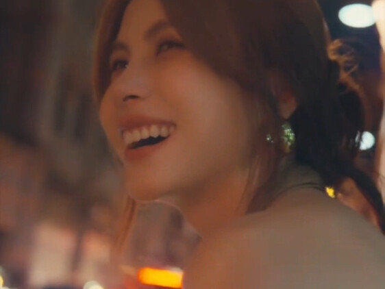 Xia Mei has become an old woman, but I think she is more beautiful.