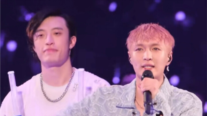 Is this considered a successful star-chasing? Captain Zhang Yixing's Bodyguard "Honey"