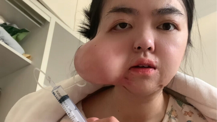 ท้าตัวเองให้ลองเติมน้ำใส่ตัวเป็นครั้งแรก ขอให้การบำรุงผิวราบรื่นไปด้วยดี!