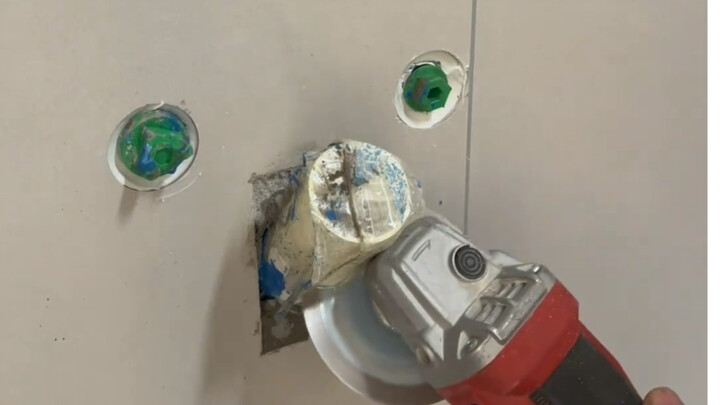 Step-by-Step Guide to Installing a Standard Bathroom Cabinet – This Video Has You Covered!