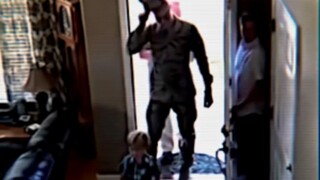 ทันทีที่เสียงของเขาแหบแห้ง ฉันก็รู้เลยว่าเขาคิดถึงพี่ชายมากแค่ไหน