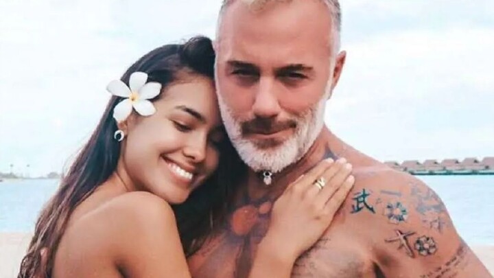 With looks and a stunning figure that outshine the "little fresh meat" stars, this 52-year-old man a