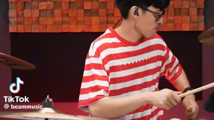 อิอิ