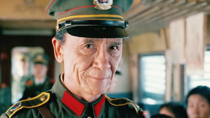 “Trong mắt kẻ xấu là lão làng, trong lòng nhân dân là vị thần bảo hộ”