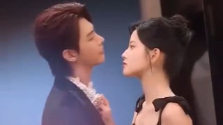 Gadis dijual ke CEO seperti barang, kira hidupnya sengsara, tapi setelah nikah memanjakannya