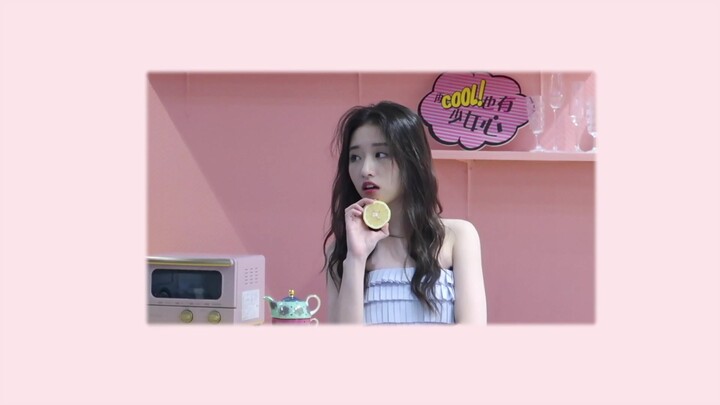 Open this video and you’ll get a sugar-overloaded Lu Xiaocao!