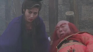 女子中了夺命琴弦,午马劝她不要运功否则必死无疑,谁知她不听