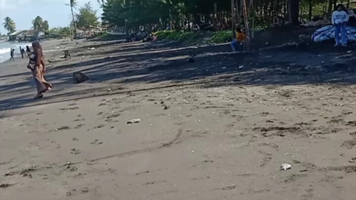 pemandangan pantai indah