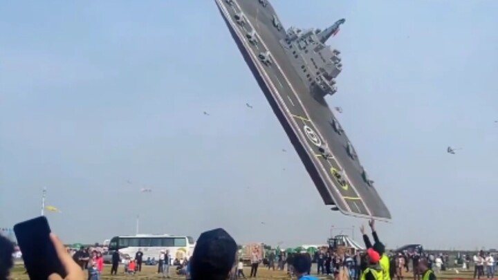 Apakah ada kemungkinan mereka sedang bermain layangan!