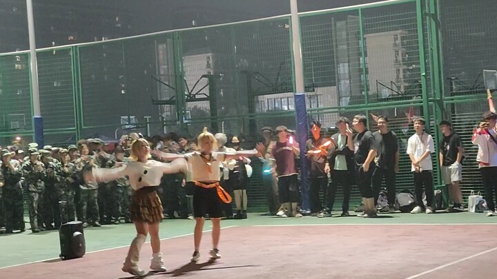 Astaga, kembaran Kagamine