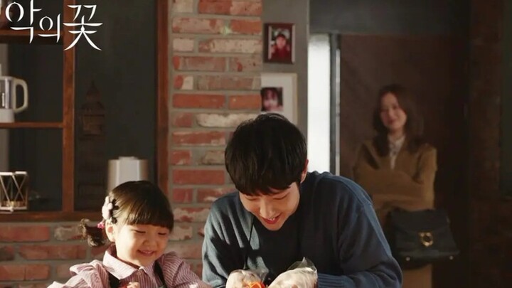 Cô con gái ngốc nghếch và ông bố tâm cơ! | Làm thế nào để trực tiếp sở hữu một cô nàng như vậy?