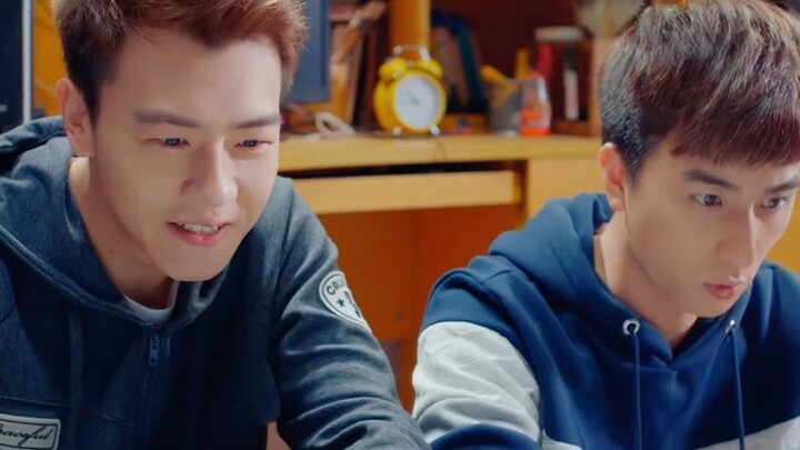 Why didn’t I have any electronics majors this bold when I was in college?