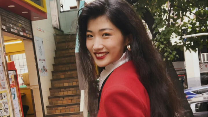 The clothes fans sent are seriously next-level—haha!