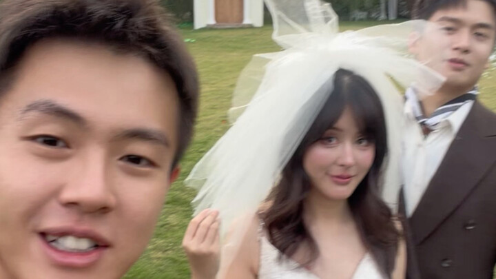 รูปแต่งงานของอาเหมยในมุมมองความงามกลับมาดีอีกครั้งแล้ว!