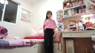 11-year-old girl Antiragle dances to the main song