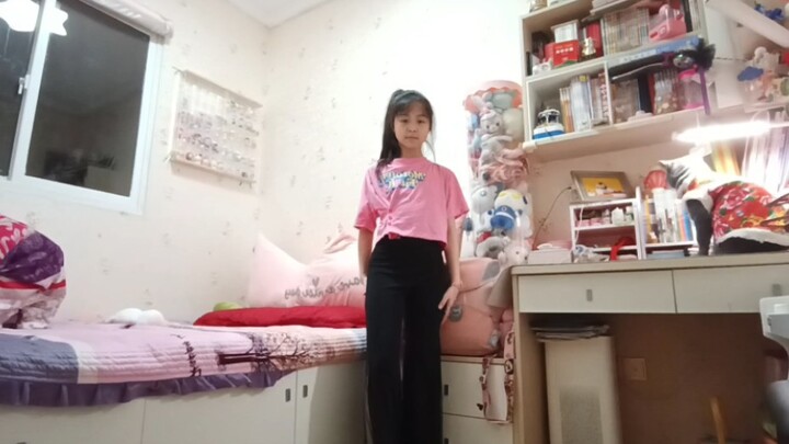 11-year-old girl Antiragle dances to the main song