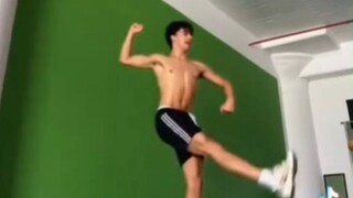 【Troye Sivan】Hậu trường vũ đạo đầy đủ của Rush & màn cover nhảy của người hâm mộ