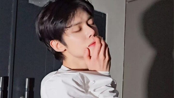 【TXT】Tổng hợp cảnh đẹp của Choi Yeon-jun