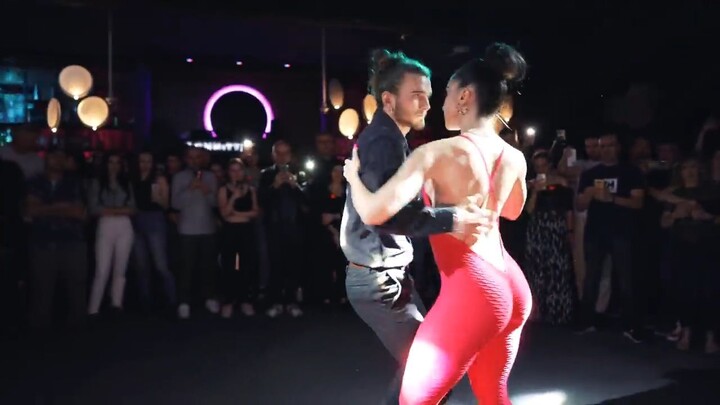Bachata dance