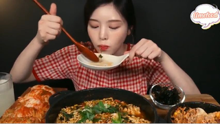 Cơm trộn phô mai bắp ngọt, mì gói siêu cay phần 2 #anngonmoingay