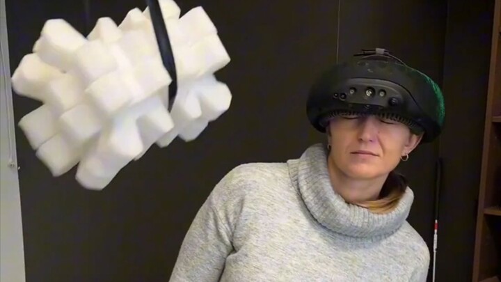 Công nghệ dùng trán làm mắt được thực hiện như thế nào?