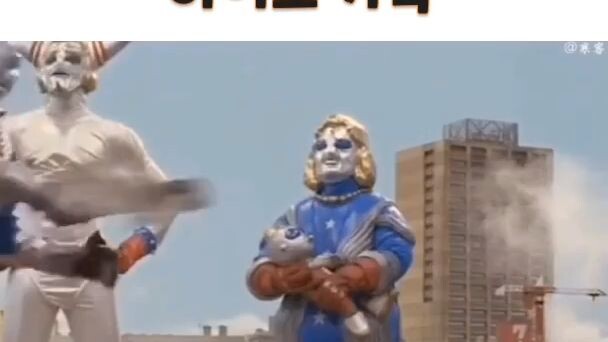 ultraman gabut pada masanya